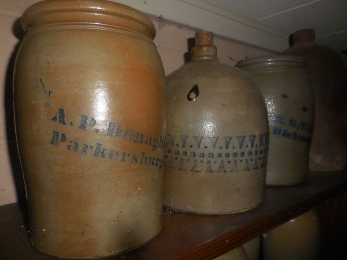 The Cecil A. R. “Tiny” Smith Antiques Estate Auction - DSCN2436.JPG