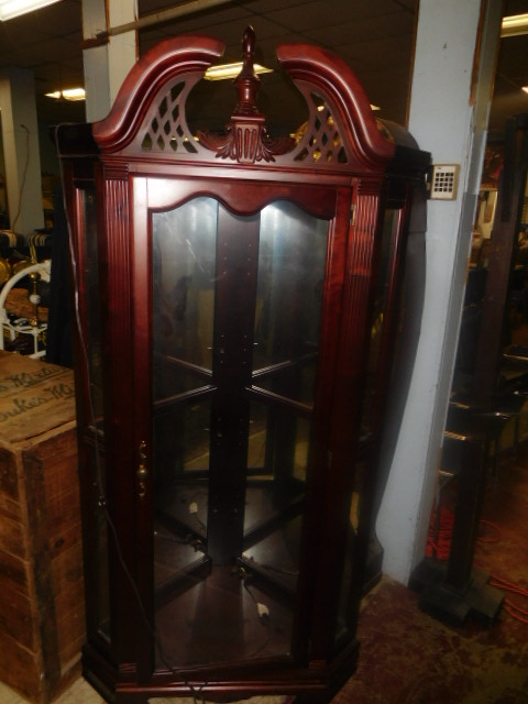 Labor Day Monday Estates- Dont Miss this auction- Unbelievable  - DSCN0699.JPG