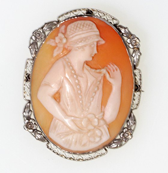 Important Jewelry Estate Auction - 30_1.jpg