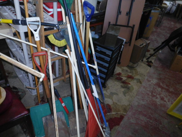 James Briddell Woodworking Shop Absolute Estate Auction - DSCN0057.JPG