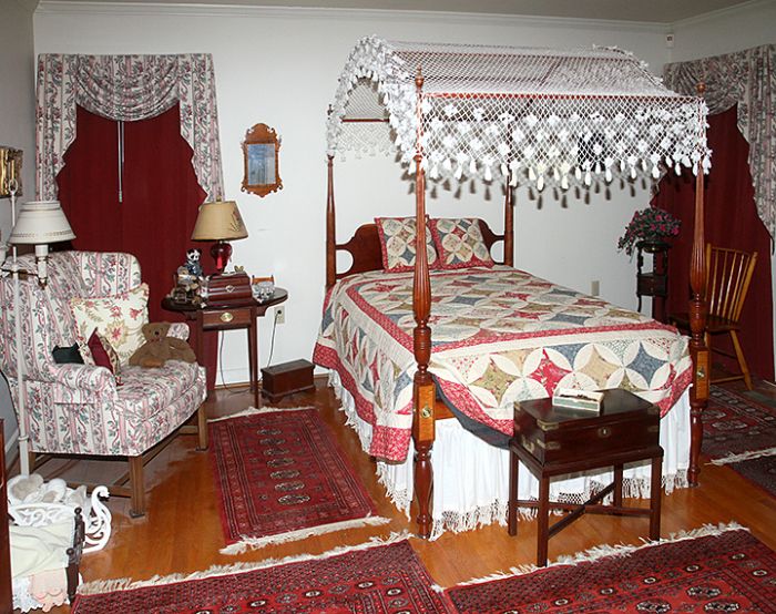 Memorial Day Single OwnerAbsolute Estate Auction James Briddell Estate. - 7788.jpg